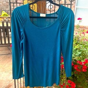 T.La by Anthropologie Teal Carver Top 3/4 sleeves Size XS